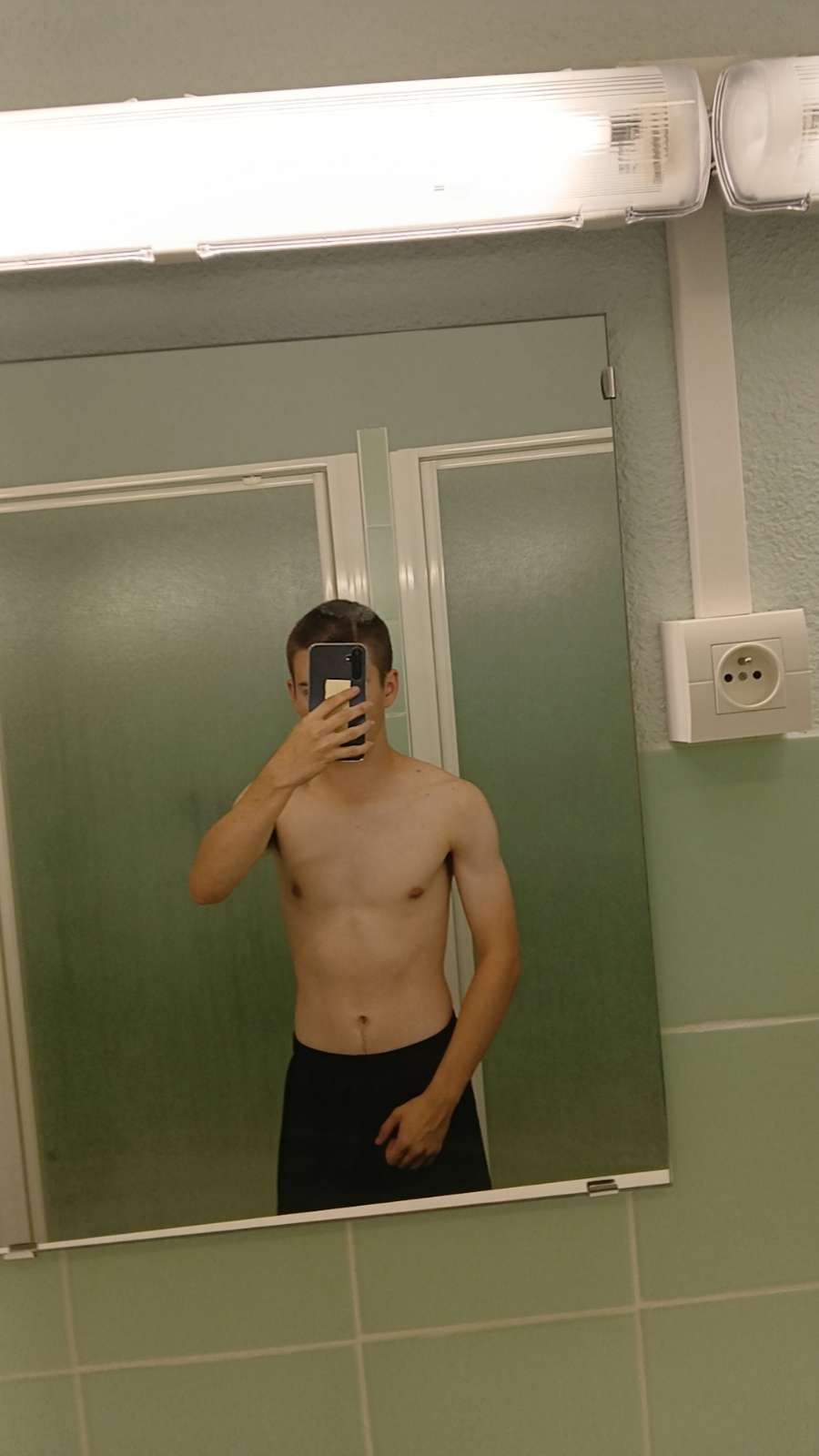 Profil de Teddie, 19 ans, Rencontre Mature à Frontenac