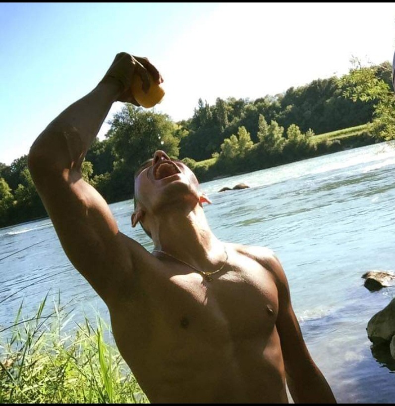 Profil de Odysseas, 34 ans, Rencontre Mature à Tofield