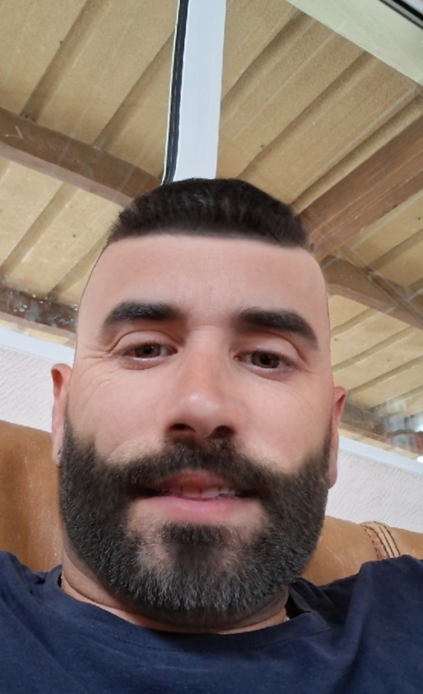 Profil de Tomeo, 40 ans, Rencontre Mature à Rushoon