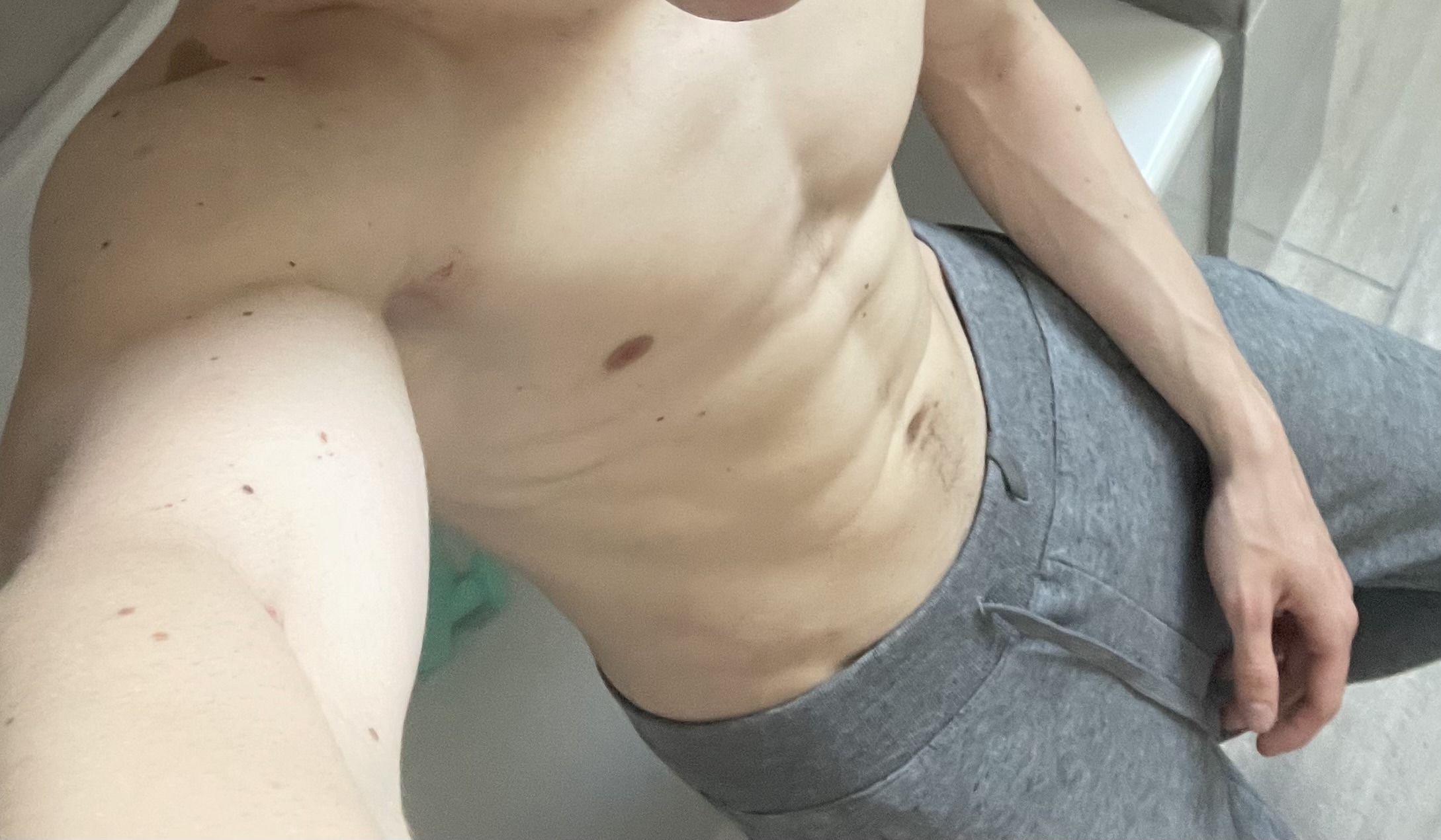 Profil de Ervann, 22 ans, Rencontre Mature à Saint-Léonard