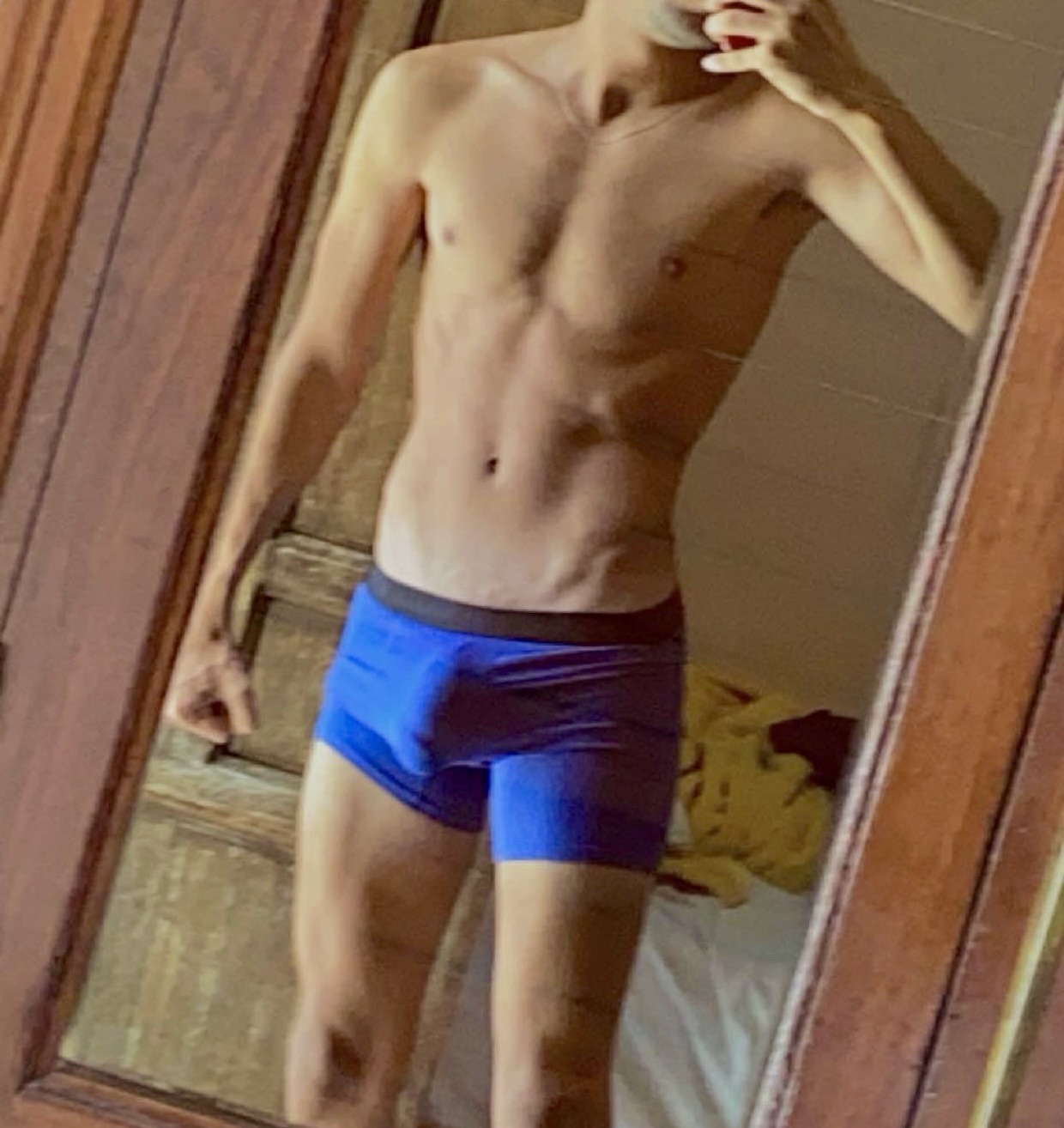 Profil de Taylor, 26 ans, Rencontre Mature à Fort Providence