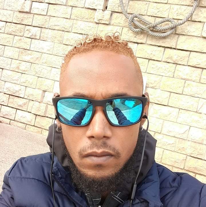 Profil de Chahid, 32 ans, Rencontre Mature à Paquetville