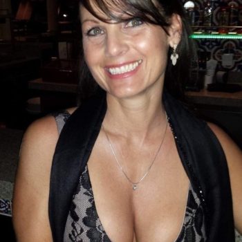 Profil de Demet, 48 ans, Rencontre Mature à Loyalist