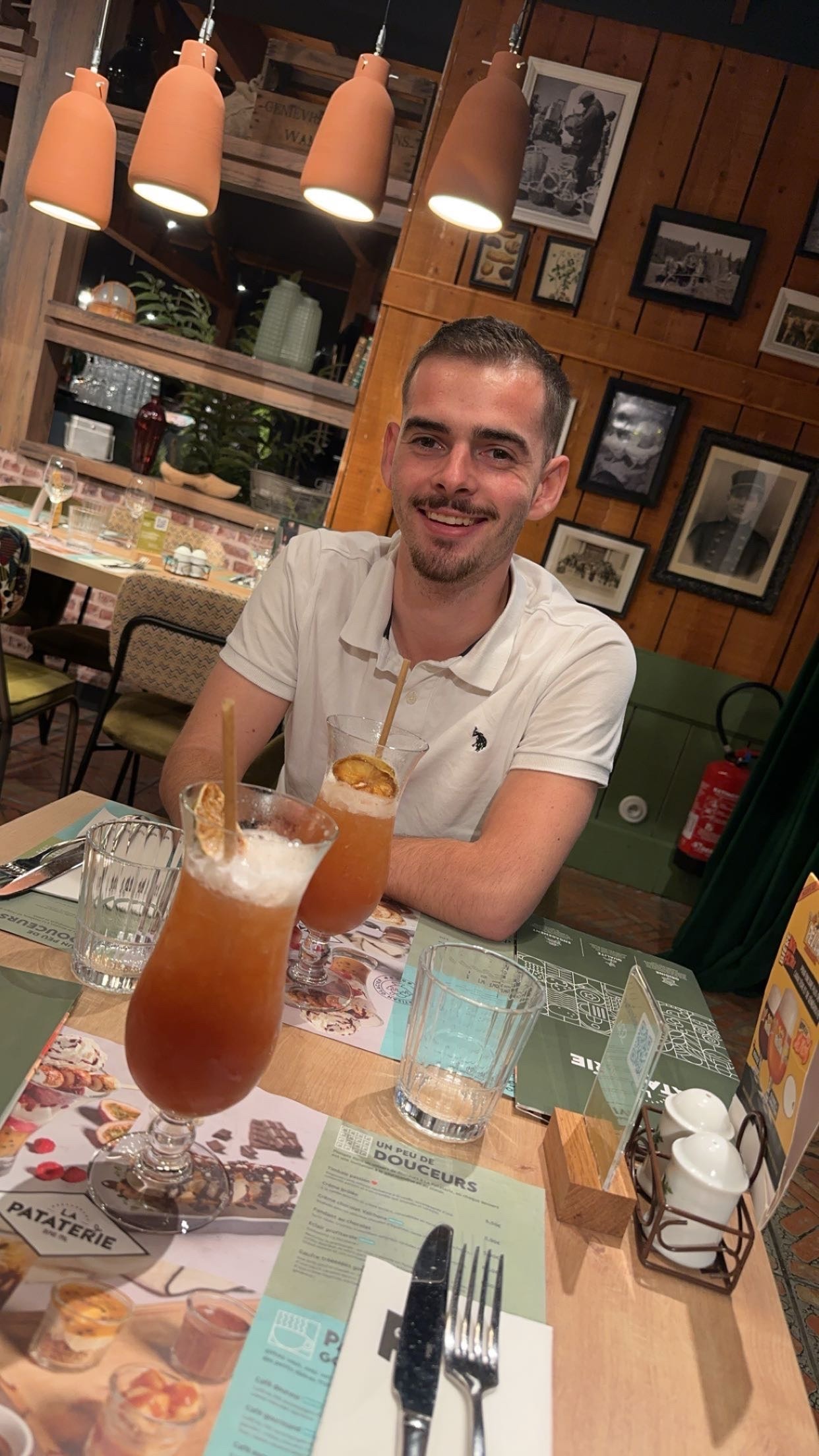 Profil de Misael, 23 ans, Rencontre Mature à Waskatenau