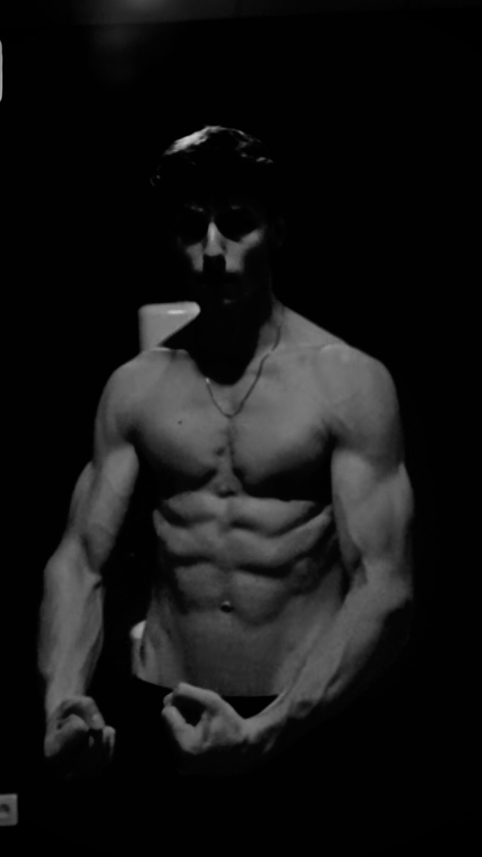 Profil de Eliyahou, 20 ans, Rencontre Mature à Warner