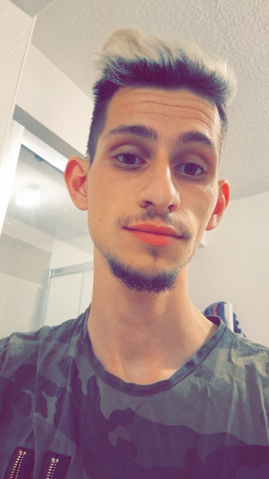 Profil de Lenaik, 24 ans, Rencontre Mature à Nominingue