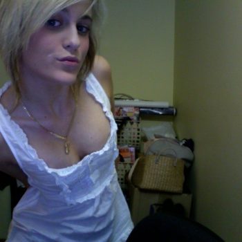 Profil de Peline, 28 ans, Rencontre Mature à Chute-Saint-Philippe