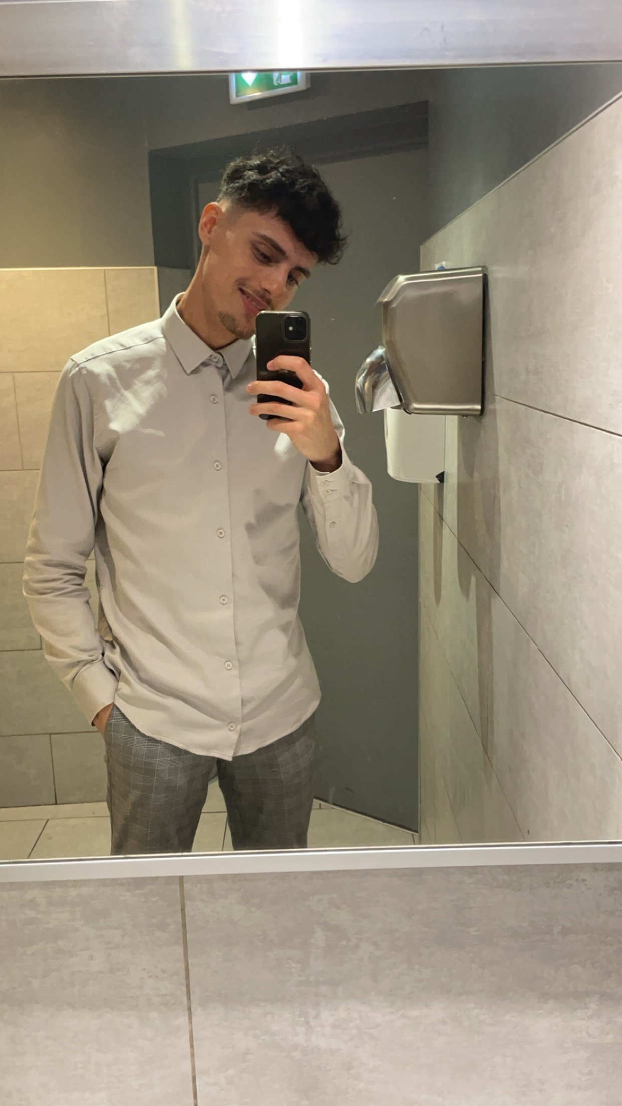 Profil de Foucault, 26 ans, Rencontre Mature à Emerson