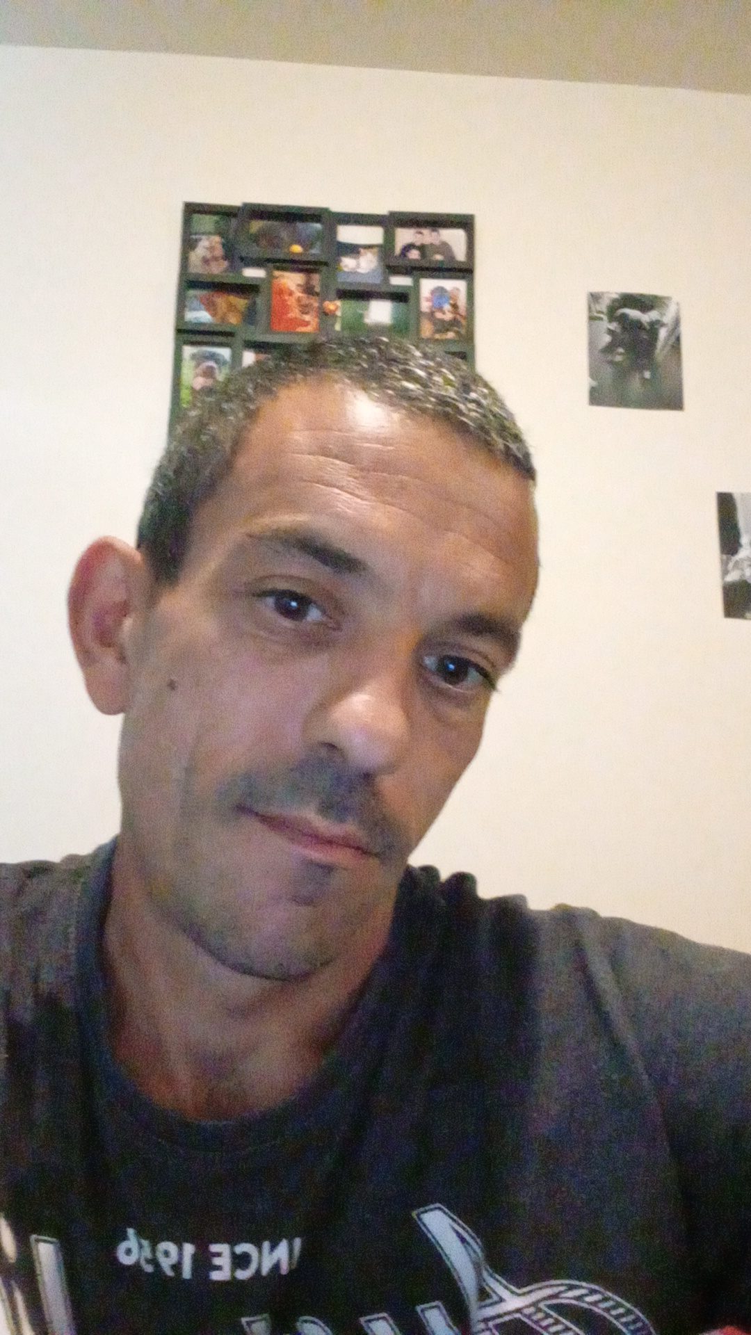Profil de Moaad, 40 ans, Rencontre Mature à Mannville