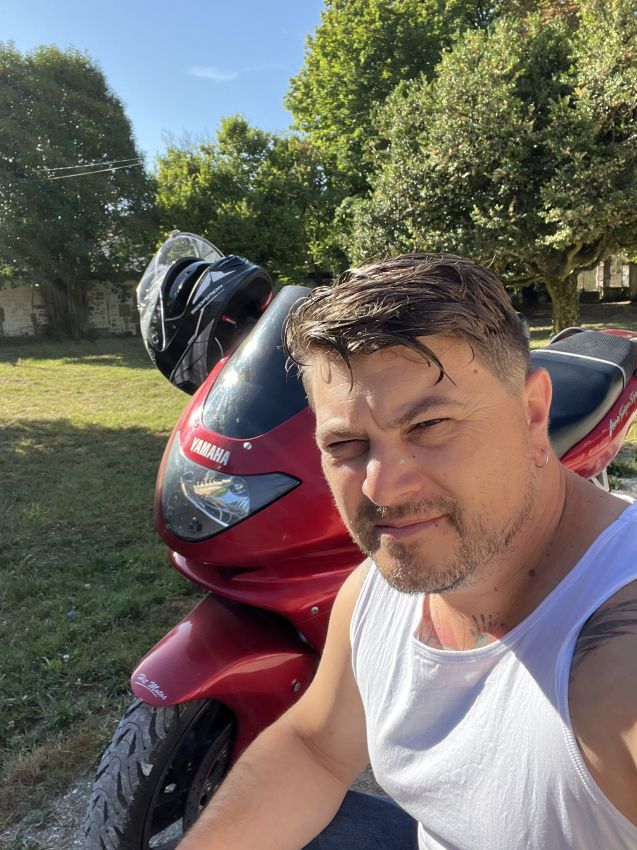 Profil de Petter, 42 ans, Rencontre Mature à Saint-Quentin