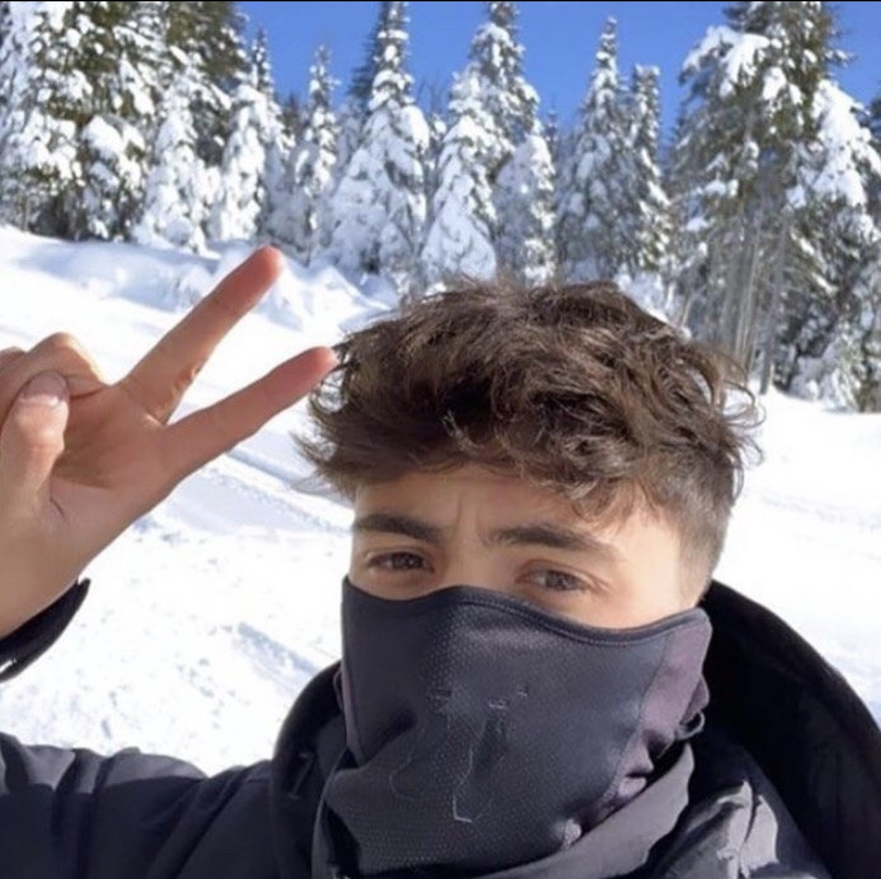 Profil de Edgar, 27 ans, Rencontre Mature à O'Connor