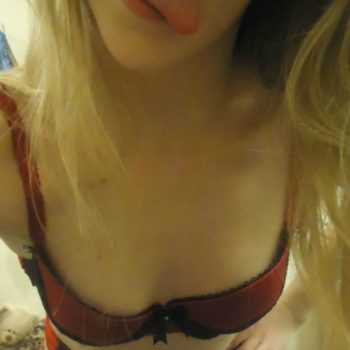 Profil de Ciham, 27 ans, Rencontre Mature à La Baie