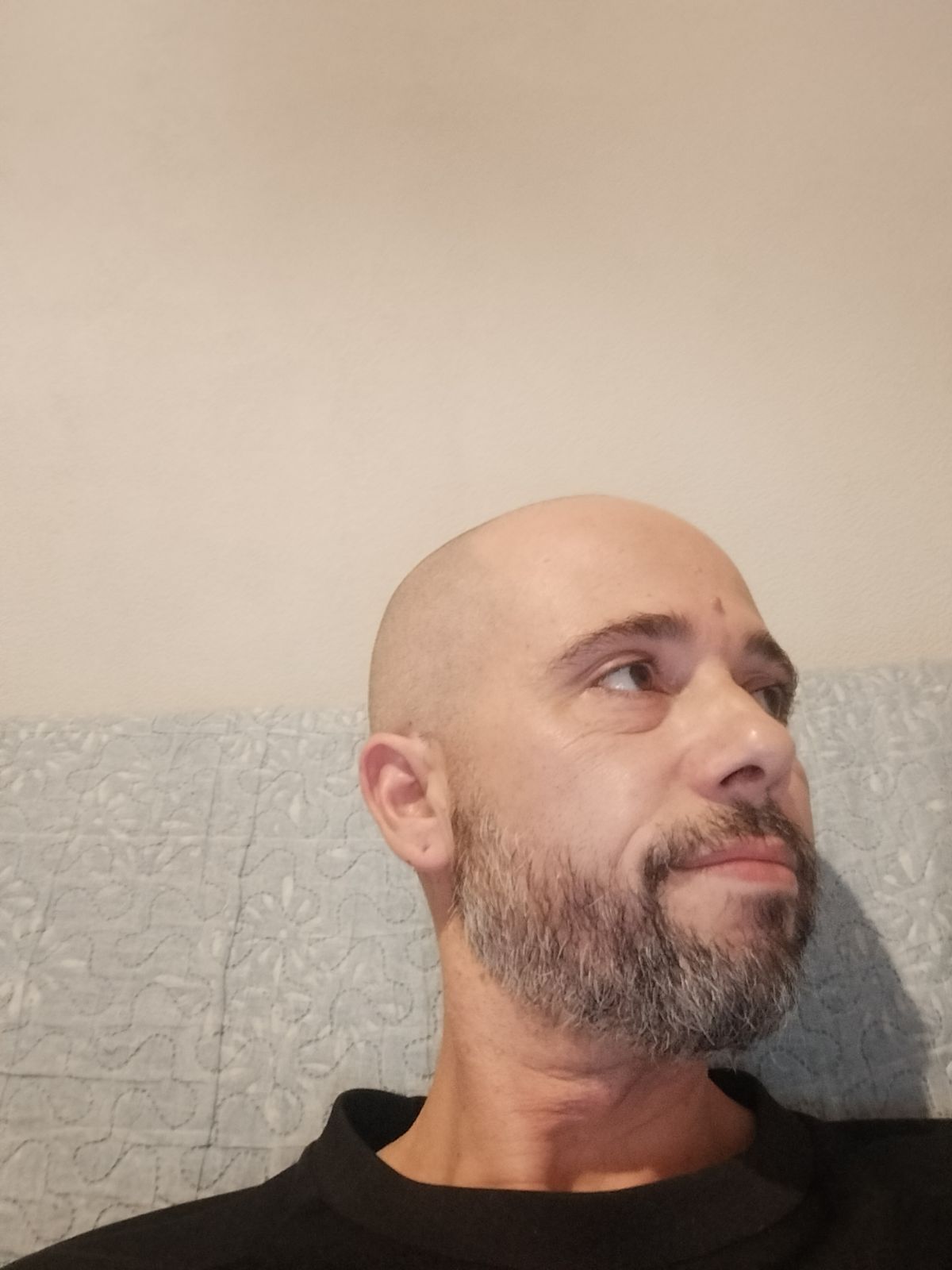 Profil de Aro, 40 ans, Rencontre Mature à Bjorkdale