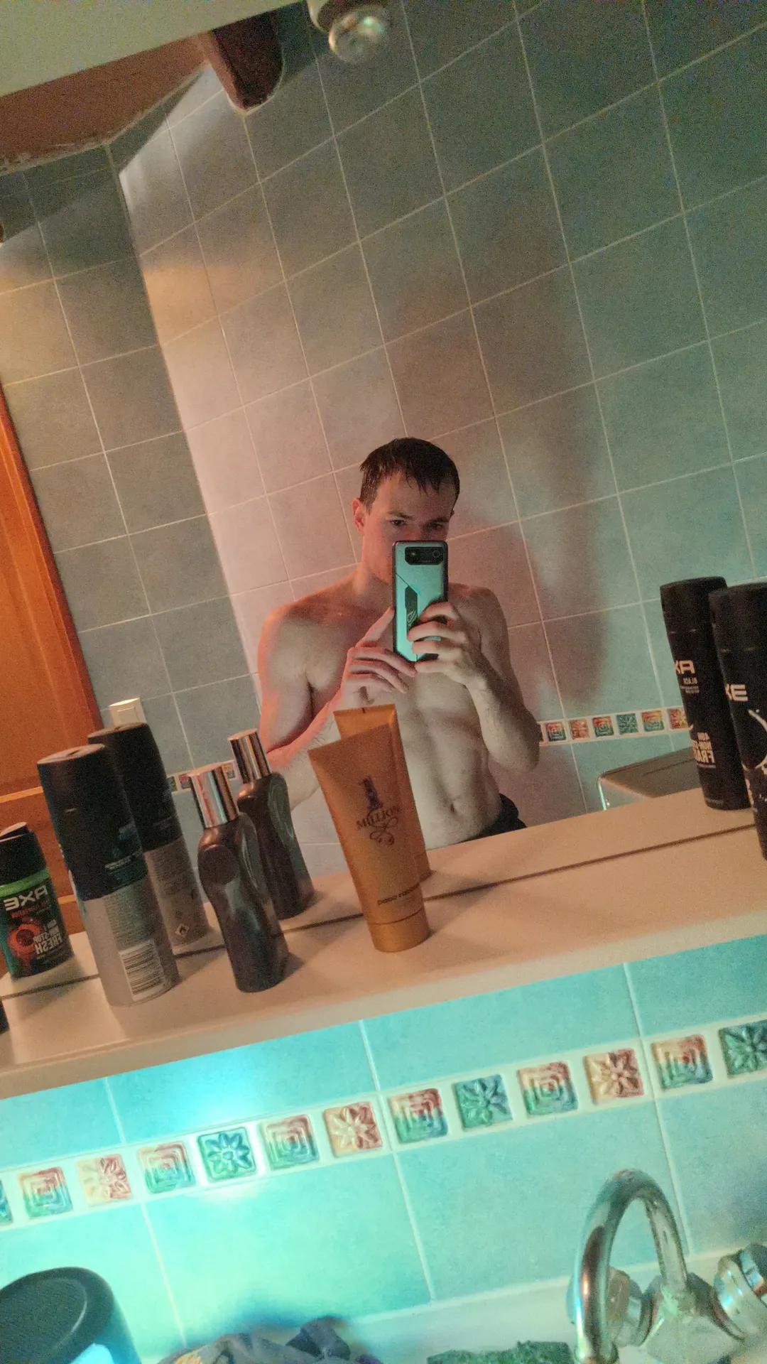 Profil de Thimotee, 28 ans, Rencontre Mature à Saint-Paul