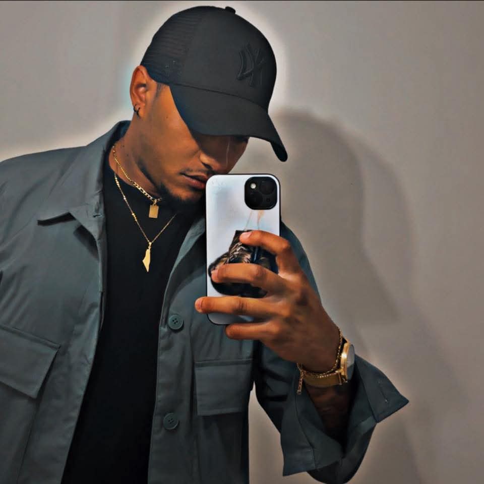 Profil de Charles-alexandre, 32 ans, Rencontre Mature à Leduc