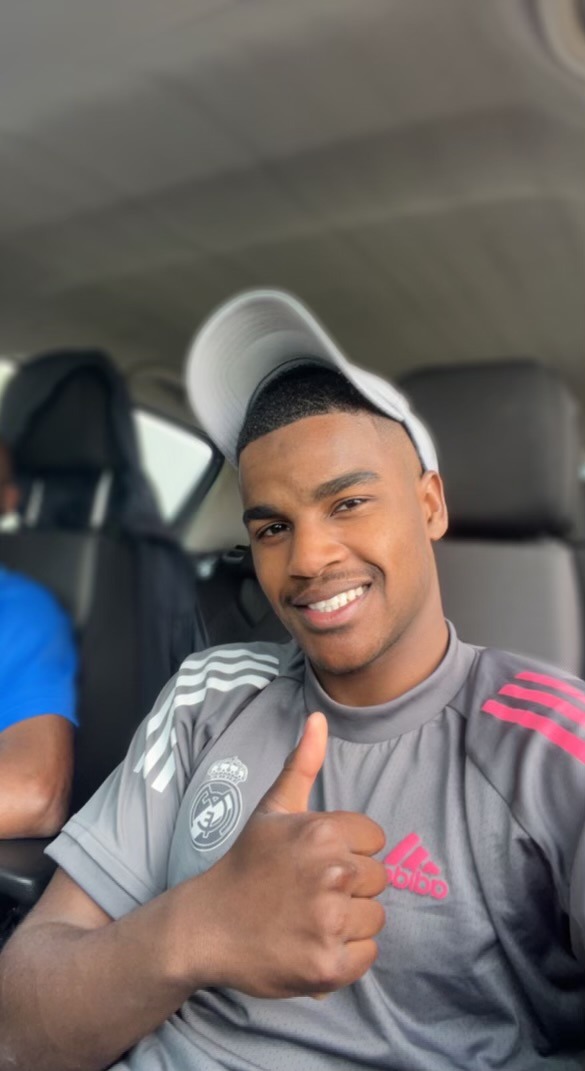 Profil de Corey, 18 ans, Rencontre Mature à Preissac