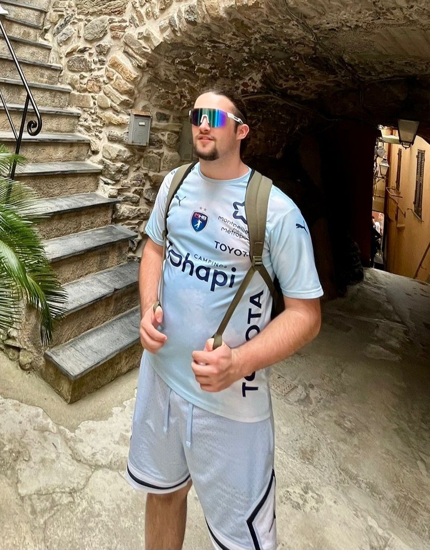 Profil de Archie, 18 ans, Rencontre Mature à Saint-Bernard