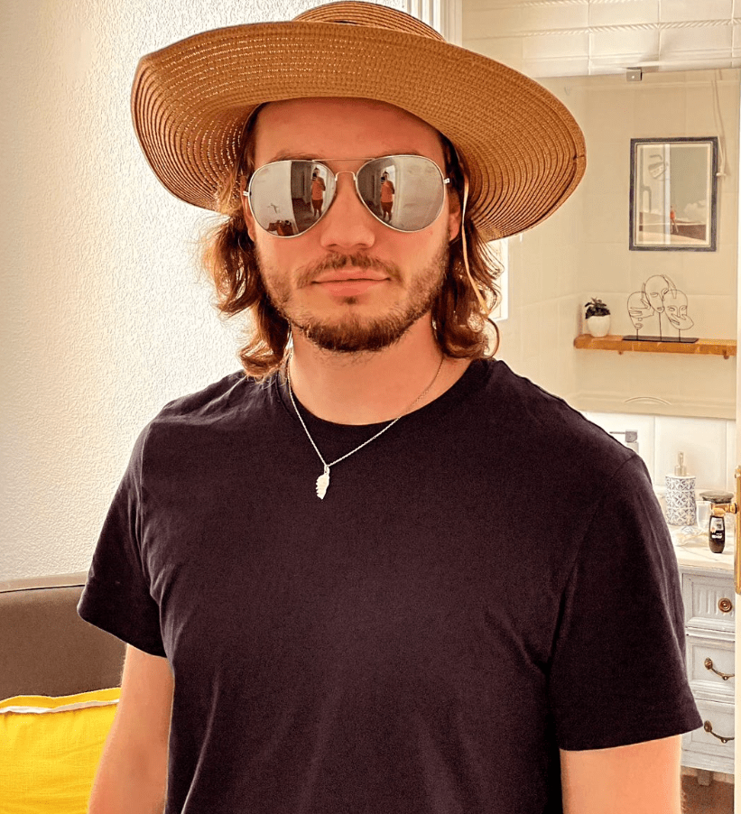 Profil de Tom, 30 ans, Rencontre Mature à Love